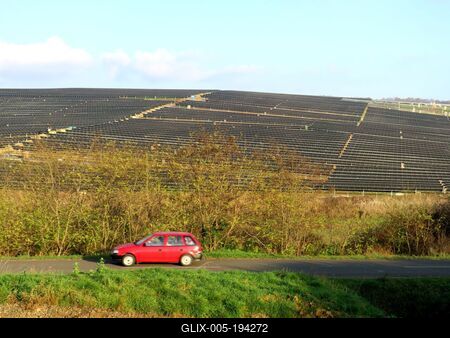 Solar power plant - Hungary - Galgaguta - Energy-stock-foto