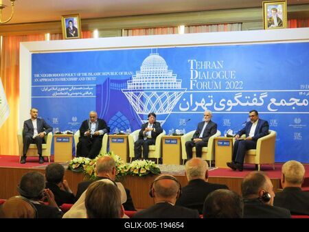 Tehran - 3rd Dialogue Forum - Ministers-stock-foto
