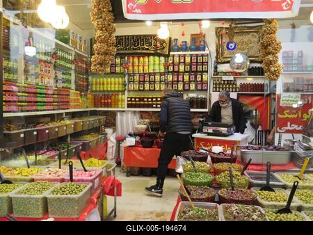 Tehr an - Grand Bazaar - Shop-stock-foto