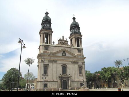 Pápa - Hungary - Parish church of Szent István Martyr-stock-foto
