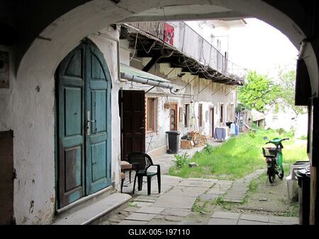 Pápa - Hungary - Old yard-stock-foto