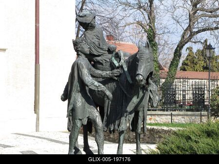 Statue St. Elisabeth and Louis IV - Sérospatal - Hungary-stock-foto