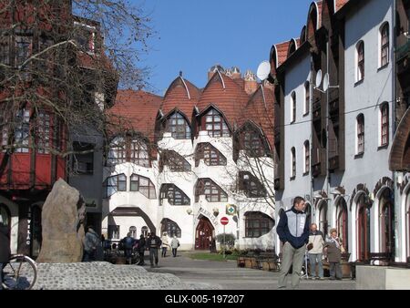 Makovecz buldings - Sárospatak - Hungary-stock-foto