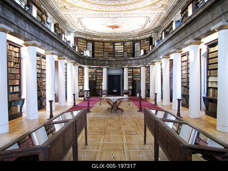Library of Reformed College - Sátorlajaújhely - Hungary-stock-foto