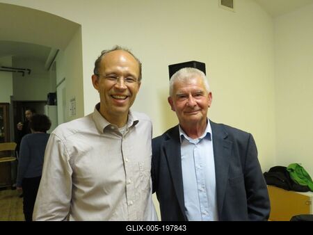 Wilhelm Langthaler and Simó Endre - Peace Cforum - Vienna-stock-foto