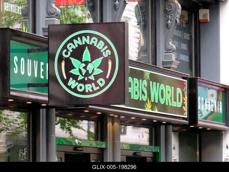 Cannabis shop on Vienna's Kärntner Straße - Austria-stock-foto