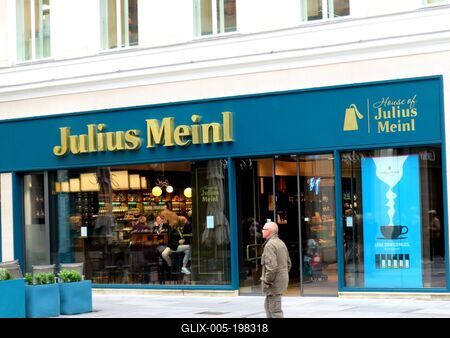 Vienna - Julius Meinl store - Austria-stock-foto