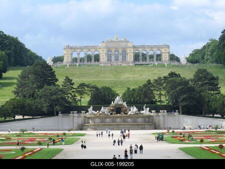 Gloriette - Schönbrunn - Vienna - Austria-stock-foto