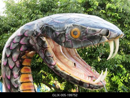 Snake head - Amusement park - Prater - Vienna-stock-foto