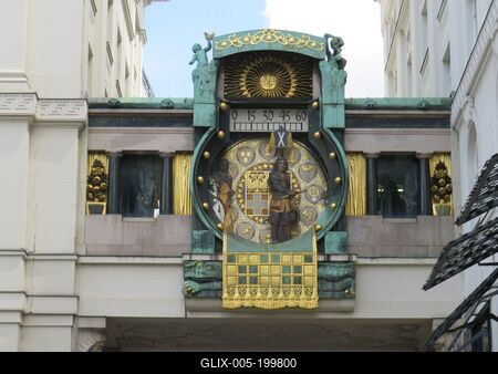 The Ancker Clock (Ankeruhr) on the Hoher Markt square - Vienna-stock-foto