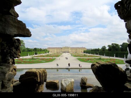 Schönbrunn Palace in Vienna-stock-foto