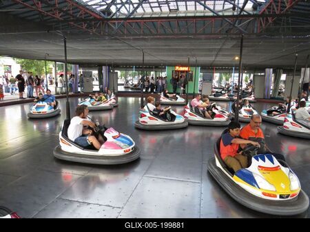 Dodgem in the Prater amusement park - Vienna-stock-foto