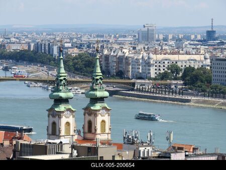 View of the Danube and Pest from the Fisherman's Bastion - Budapest-stock-foto