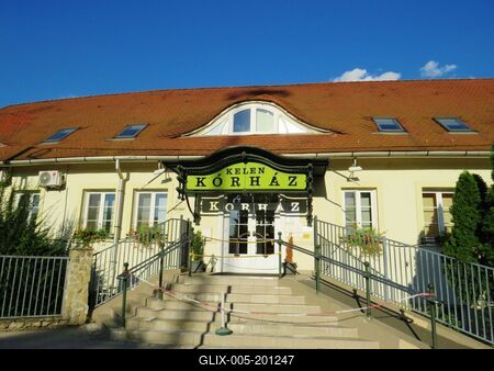 The closed building of the Kelen hospital in Budapest-stock-foto