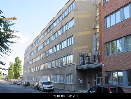 Hungarian Institute of Transportation Sciences - Budapest-stock-foto