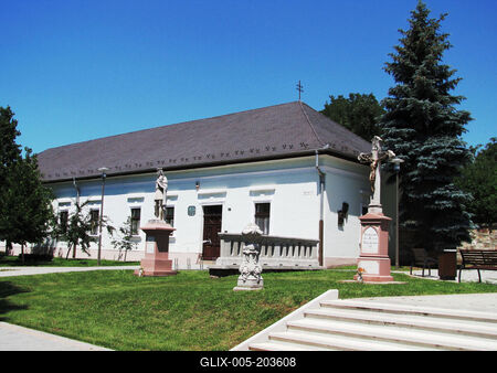 Mezőkövesd - Saint László square - Saint Imre statue - Hungary-stock-foto