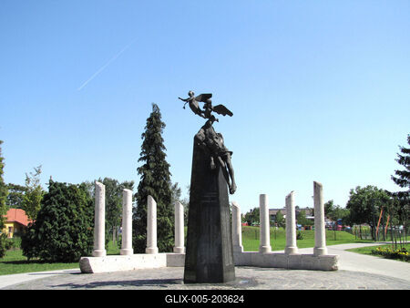 WWI and WWII memorial - Mezőkövesd - Hungary-stock-foto