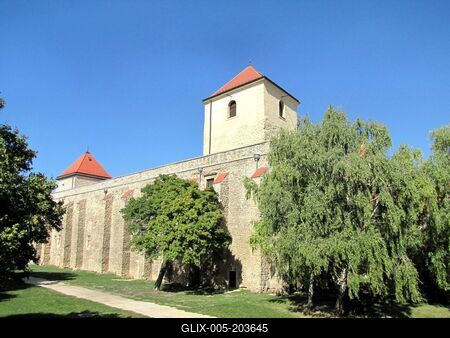 Thury Castle - Várpalota - Hungary- Towers-stock-foto