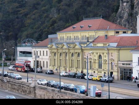 Rudas spa - Budapest - Gellért Hill-stock-foto