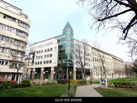 Office building on Markusovszky square - Budapest-stock-foto