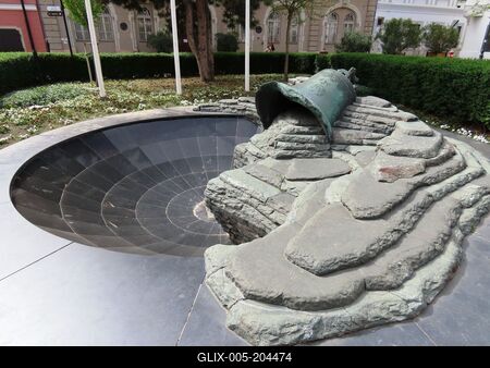 WWII monument - Székesfehérvár - Hungary-stock-foto