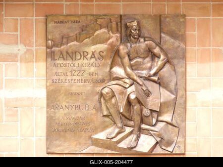 Hungarian King András II - Relief - Székesfehérvár - Golden Bull-stock-foto