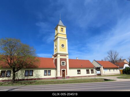 Csákvár - The memorial house and the fire tower - Hungary-stock-foto