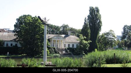 Szarvas - Kőrös - Bolza Castle - Millennium column-stock-foto