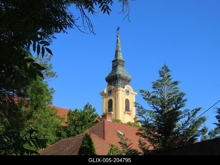 Gyula - Church in a picturesque setting - Nature-stock-foto