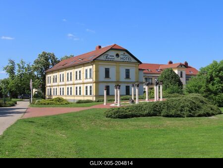 The 1848-49 military officer memorial site - Gyula - Hungary-stock-foto