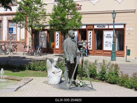 Statue of Károly Bodoki  - Hungarian engineer, surveyor - Gyula-stock-foto
