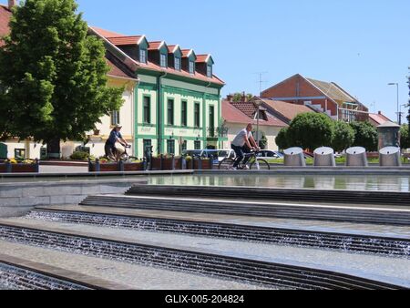 The barrage fountain of Kossuth square - Gyula - Hungary-stock-foto