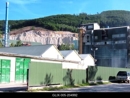 Perlite mine and processing plant - Pálháza - Hungary-stock-foto