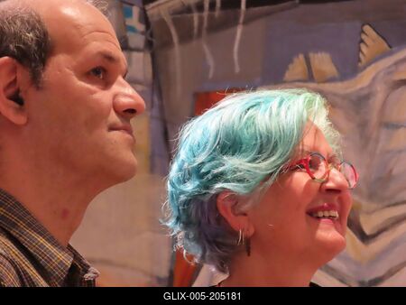 Israeli-palestinian art exhibition - Tal Gaosh and Abdi Amir - Hungary-stock-foto