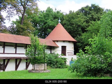 The bastion of the Mágocsy castle in Pácin - Hungary-stock-foto