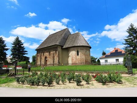 Church from 11th C - Karcsa - Hungary-stock-foto
