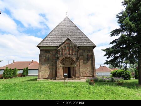 Church from 11th c. - Karcsa - Hungary-stock-foto