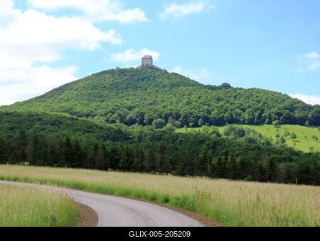 Regéc Castle is on top of Regéc Hill - Hungary-stock-foto