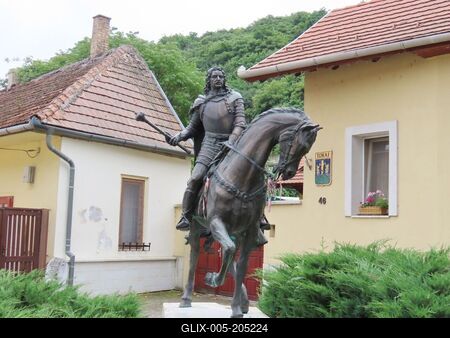 Statue of Rákóczi Ferenc 2nd - Tokaj - Hungary-stock-foto
