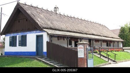 Landscape House - Kalocsa - Hungary-stock-foto