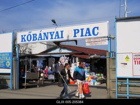 The Market of Kőbánya - Budapest-stock-foto