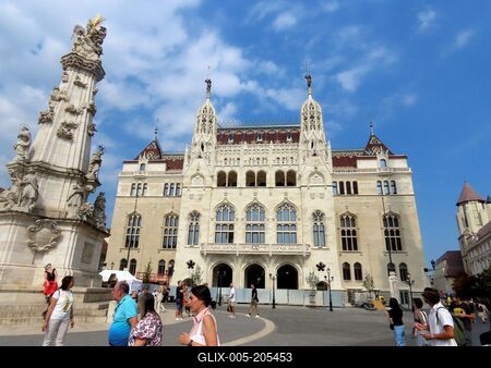 Budapest - Hungarian Ministry of Finance - Neo-Gorhic style-stock-foto