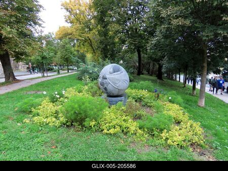 Mother Earth statue - Budapest-stock-foto