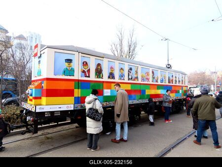 Lego puzzle tram - Budapest-stock-foto
