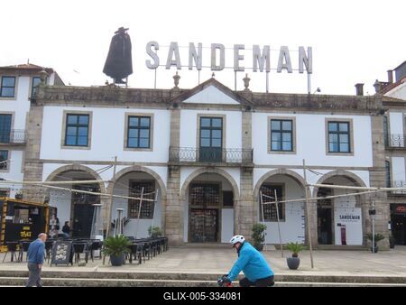 The Sandeman winery - Porto - Portugal-stock-foto