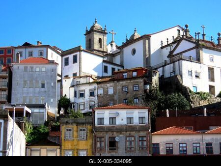 Porto houses and church tower - Portugal-stock-foto