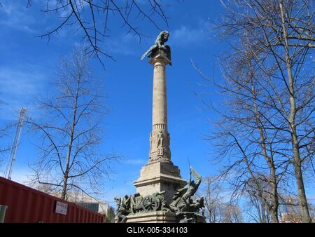 Porto - Monument to the Heroes of the Peninsular War - Portugal-stock-foto