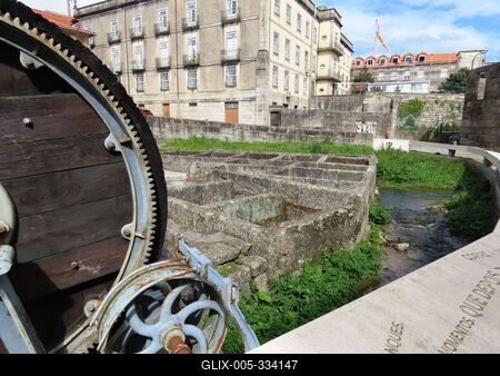Guimarães -  medieval water reservoir system - Portugal-stock-foto