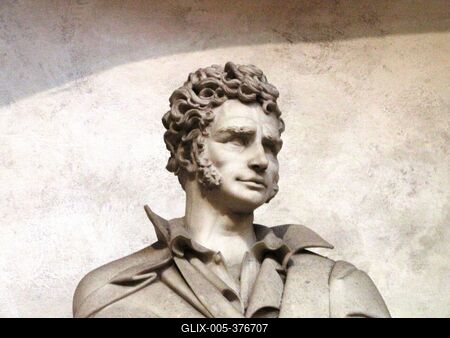 Statue of Italian Poet Ugo Foscolo - Florence - Santa Croce-stock-foto