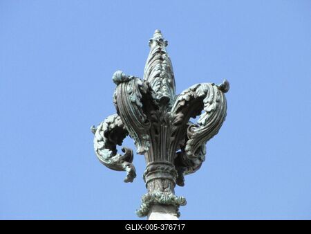 Lilly - The coat of arms of Florence - Obelisc-stock-foto